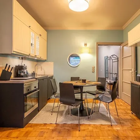 Apartament Stylish 2 Bdrm At Ndk Sofia